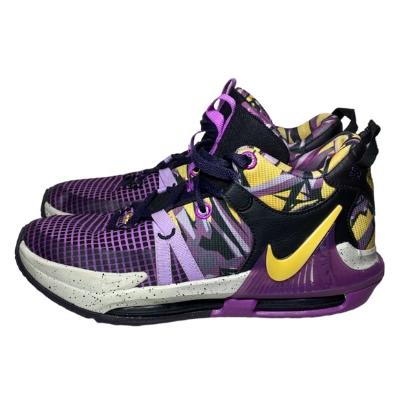 Nike Other - Nike Lebron Witness 7 SE GS Lakers Graffiti Sneakers Size 7Y Shoes - FD0209-001